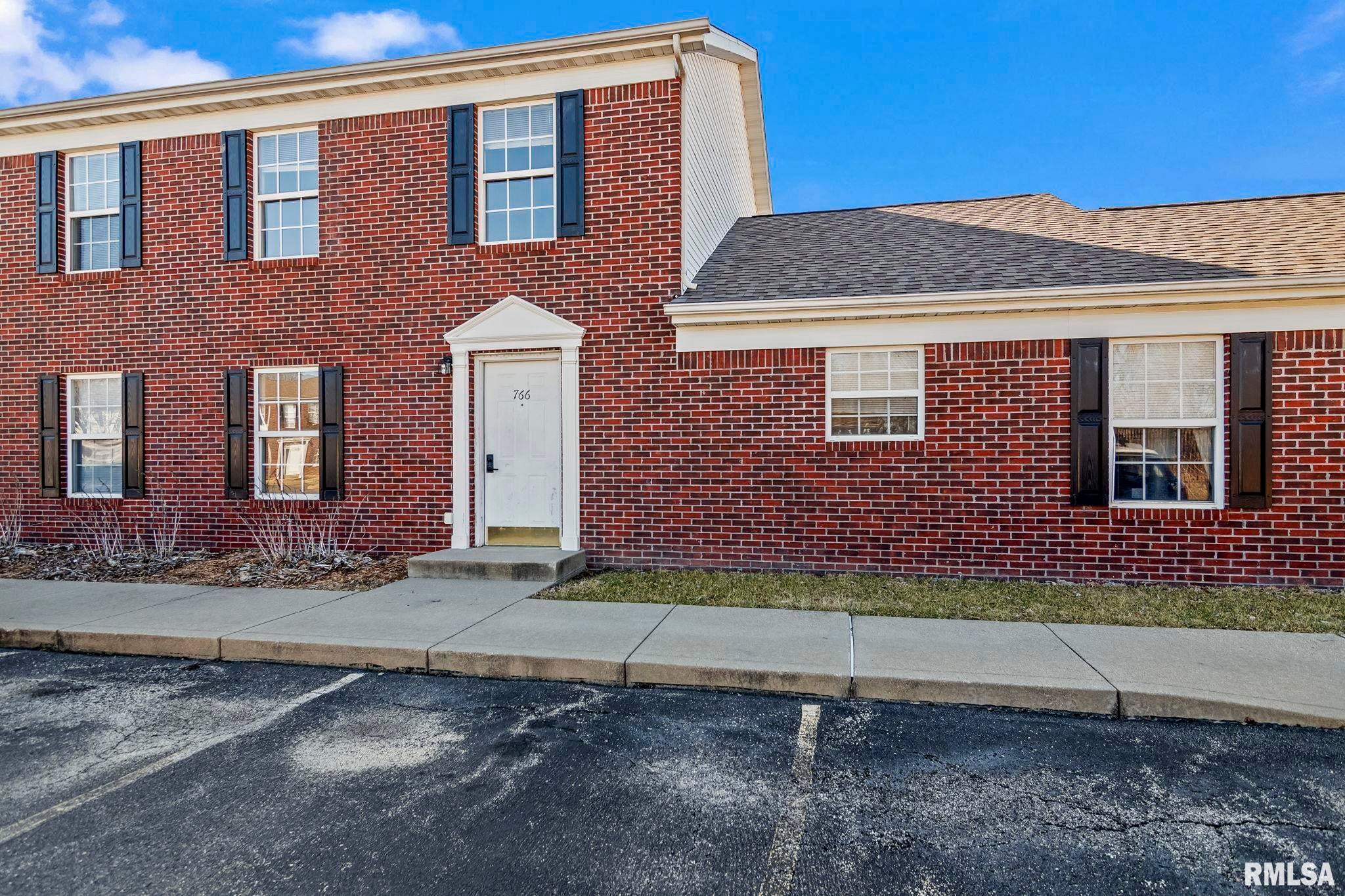 Chatham, Illinois, 62629, United States, ,Residential,Contingent,1788474