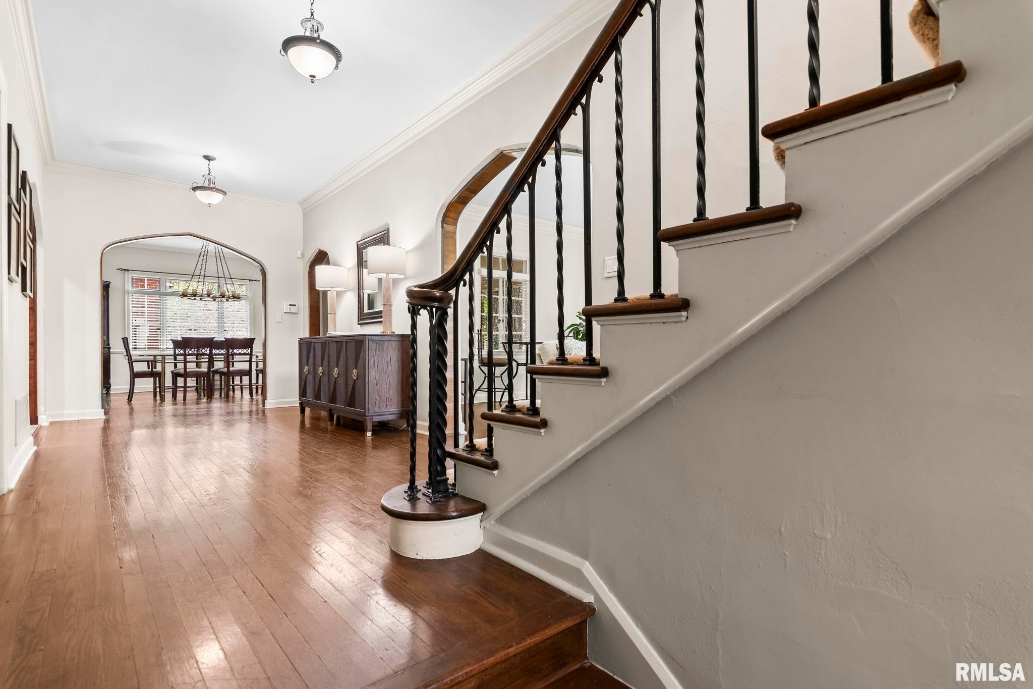 Springfield, Illinois, 62704, United States, 6 Bedrooms Bedrooms, ,7 BathroomsBathrooms,Residential,Active,1820370