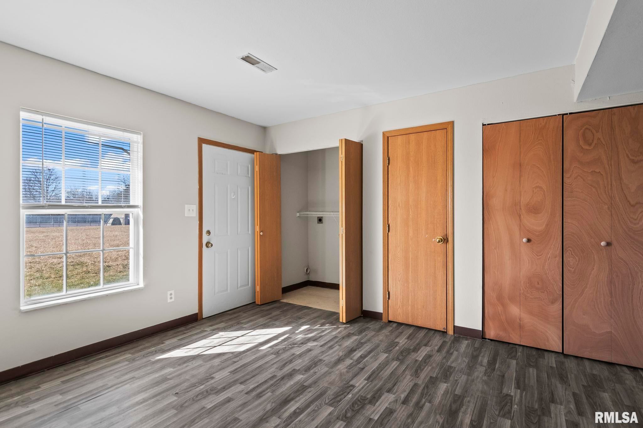 Chatham, Illinois, 62629, United States, ,Residential,Contingent,1788474