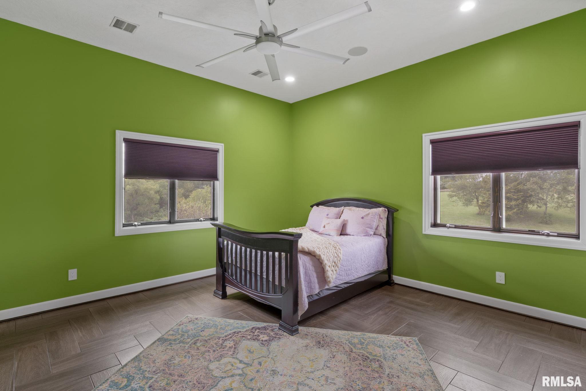 Geneseo, Illinois, 61254, United States, 3 Bedrooms Bedrooms, ,3 BathroomsBathrooms,Residential,Active,1945080