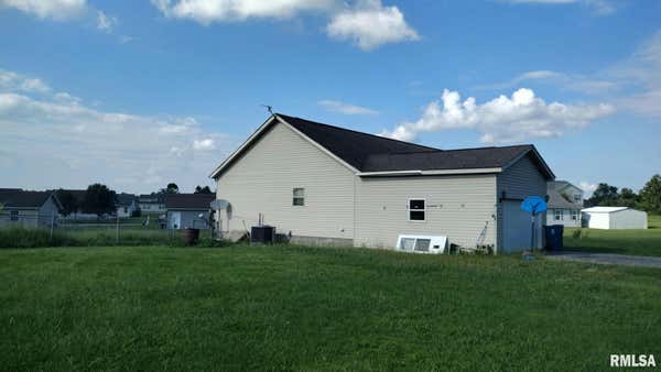 11763 HAFER RD, CARTERVILLE, IL 62918, photo 2 of 12