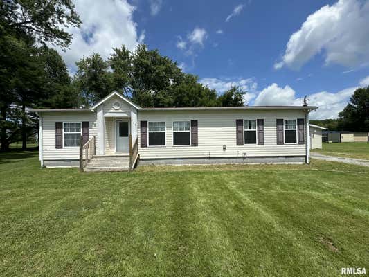 304 W LOTTIE ST, SESSER, IL 62884 - Image 1