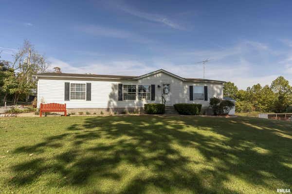 10256 DAY RD, MARION, IL 62959 - Image 1