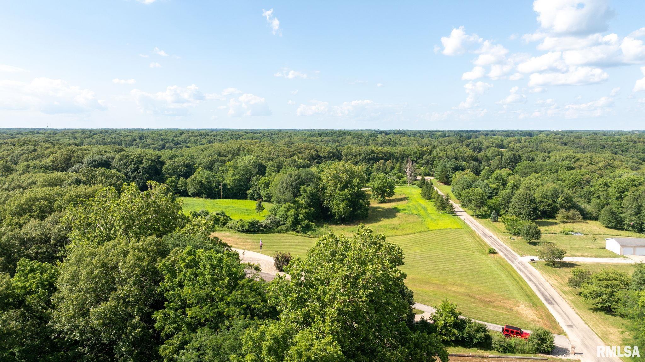 Athens, Illinois, 62613, United States, 5 Bedrooms Bedrooms, ,7 BathroomsBathrooms,Residential,Active,1898238