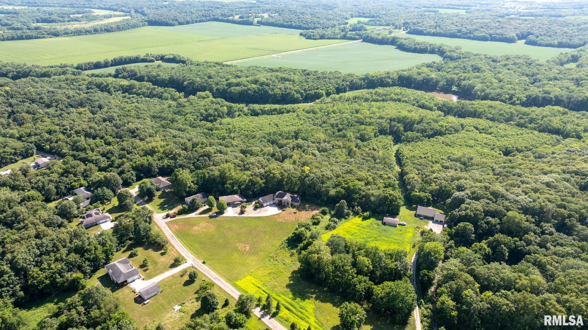 Athens, Illinois, 62613, United States, 5 Bedrooms Bedrooms, ,7 BathroomsBathrooms,Residential,Active,1898238