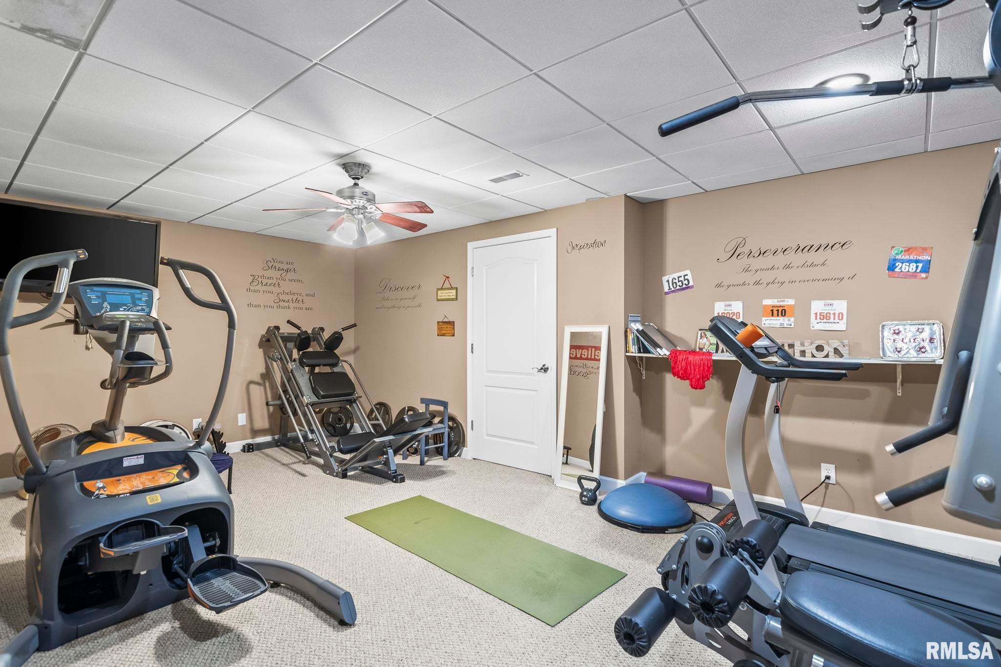 Athens, Illinois, 62613, United States, 5 Bedrooms Bedrooms, ,7 BathroomsBathrooms,Residential,Active,1898238