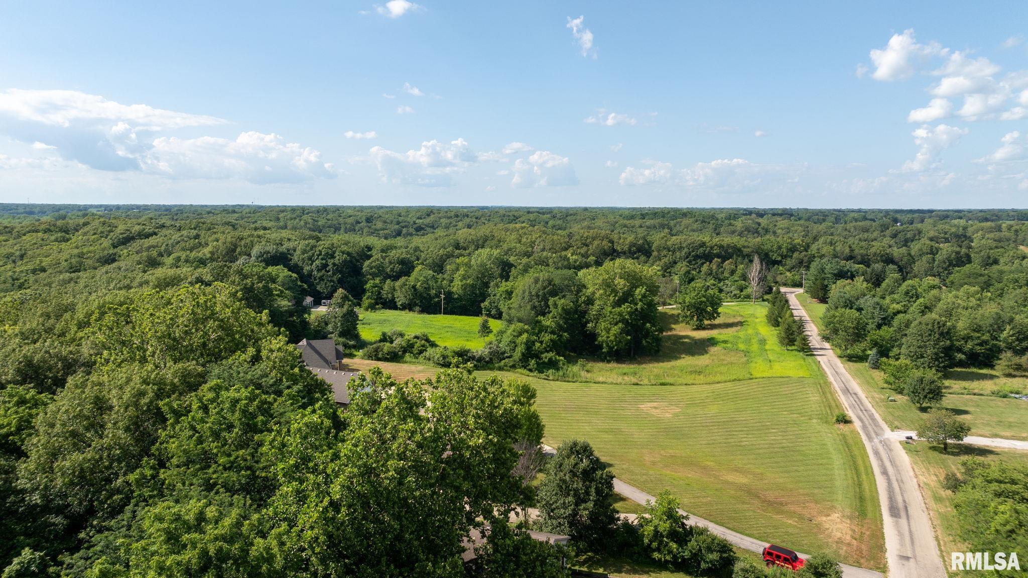 Athens, Illinois, 62613, United States, 5 Bedrooms Bedrooms, ,7 BathroomsBathrooms,Residential,Active,1898238