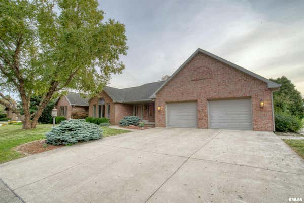 221 N OSTROM AVE, PRINCEVILLE, IL 61559 - Image 1