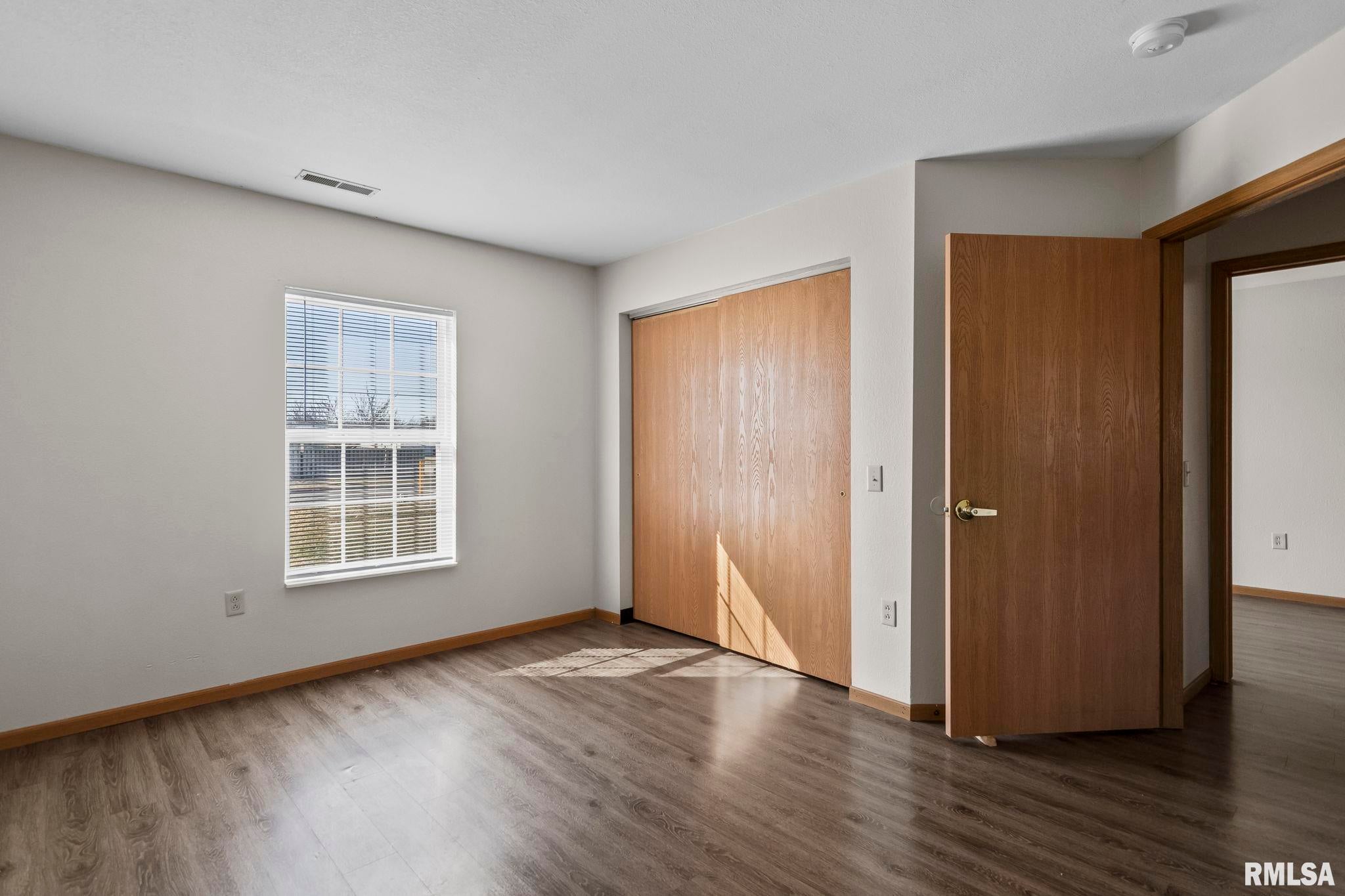 Chatham, Illinois, 62629, United States, ,Residential,Contingent,1788474