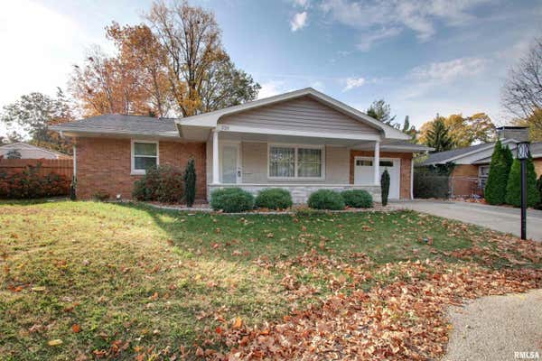 220 PARK PLZ, QUINCY, IL 62301 - Image 1