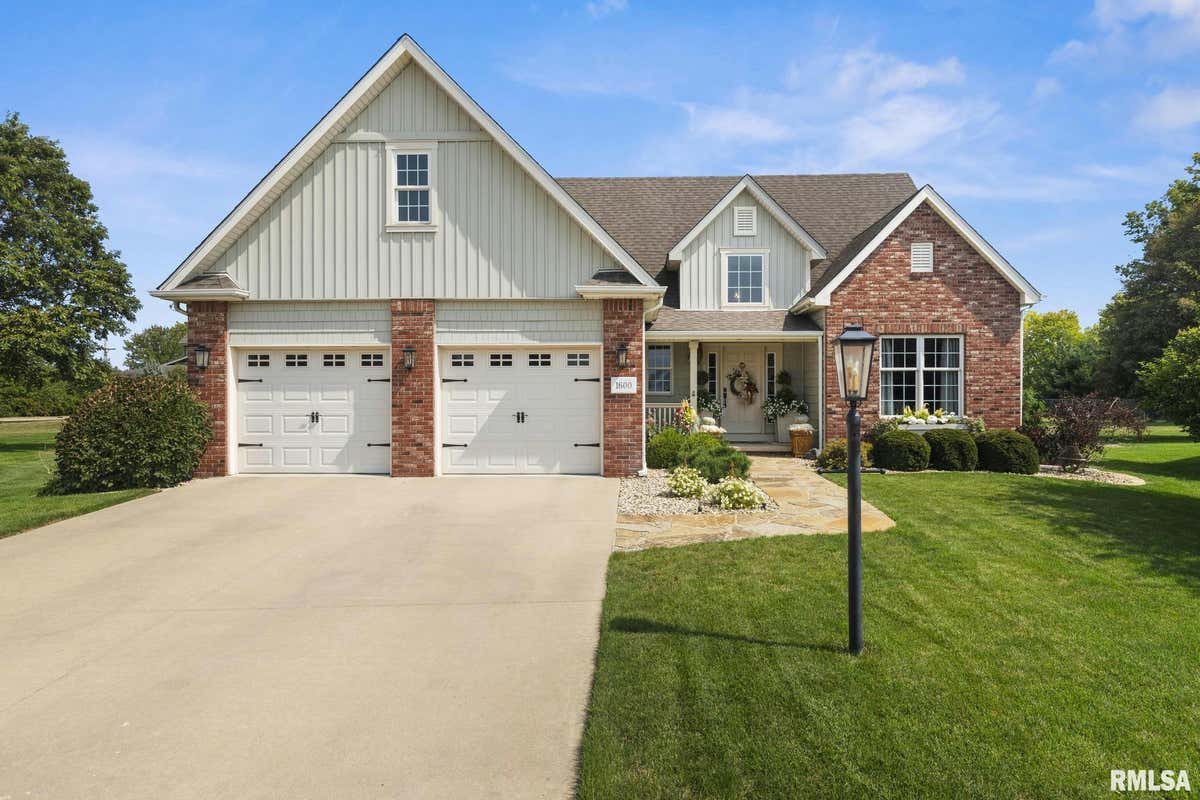 1600 FIELDSTONE CT, CHILLICOTHE, IL 61523, photo 1 of 58