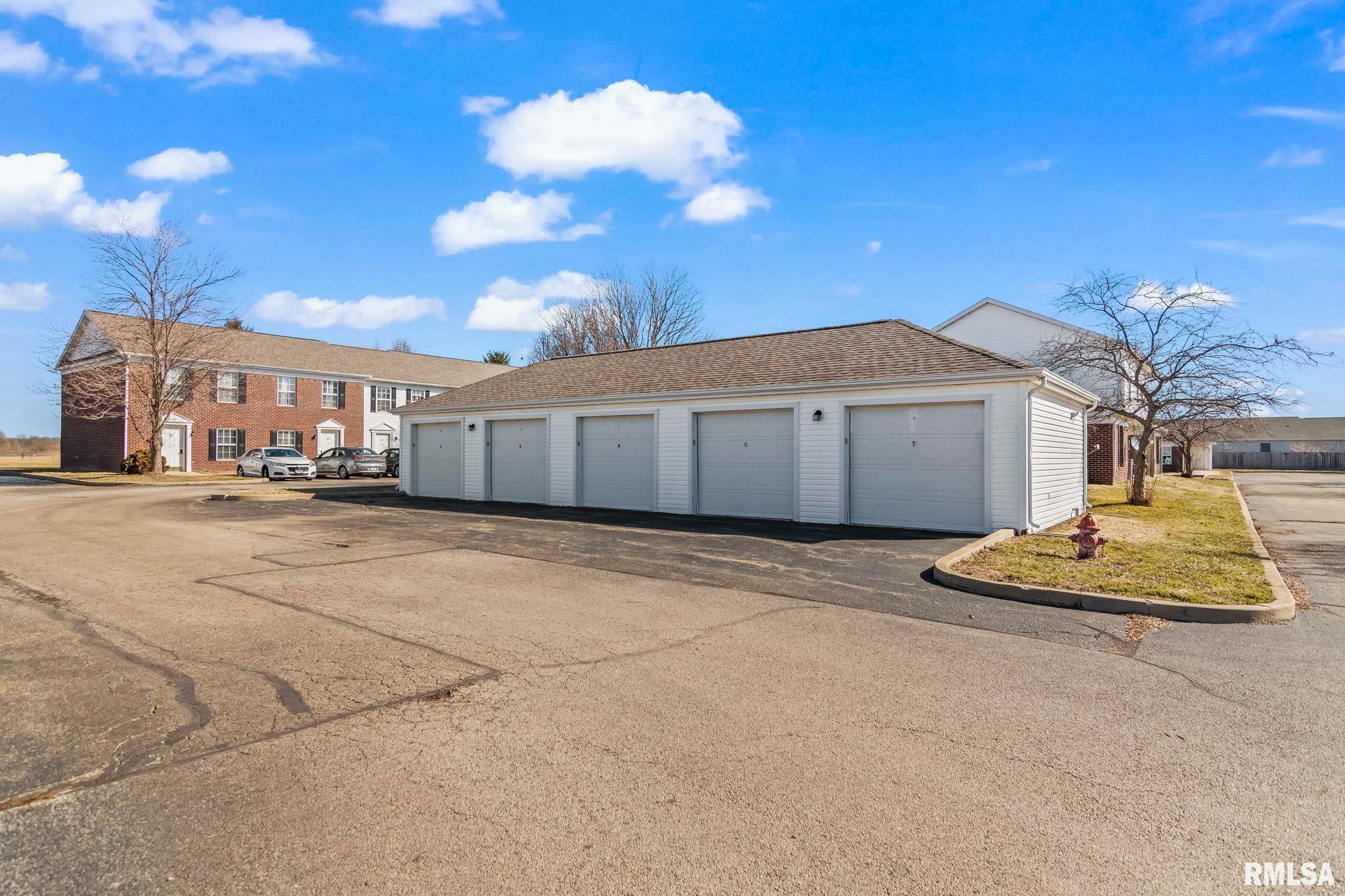 Chatham, Illinois, 62629, United States, ,Residential,Contingent,1788474