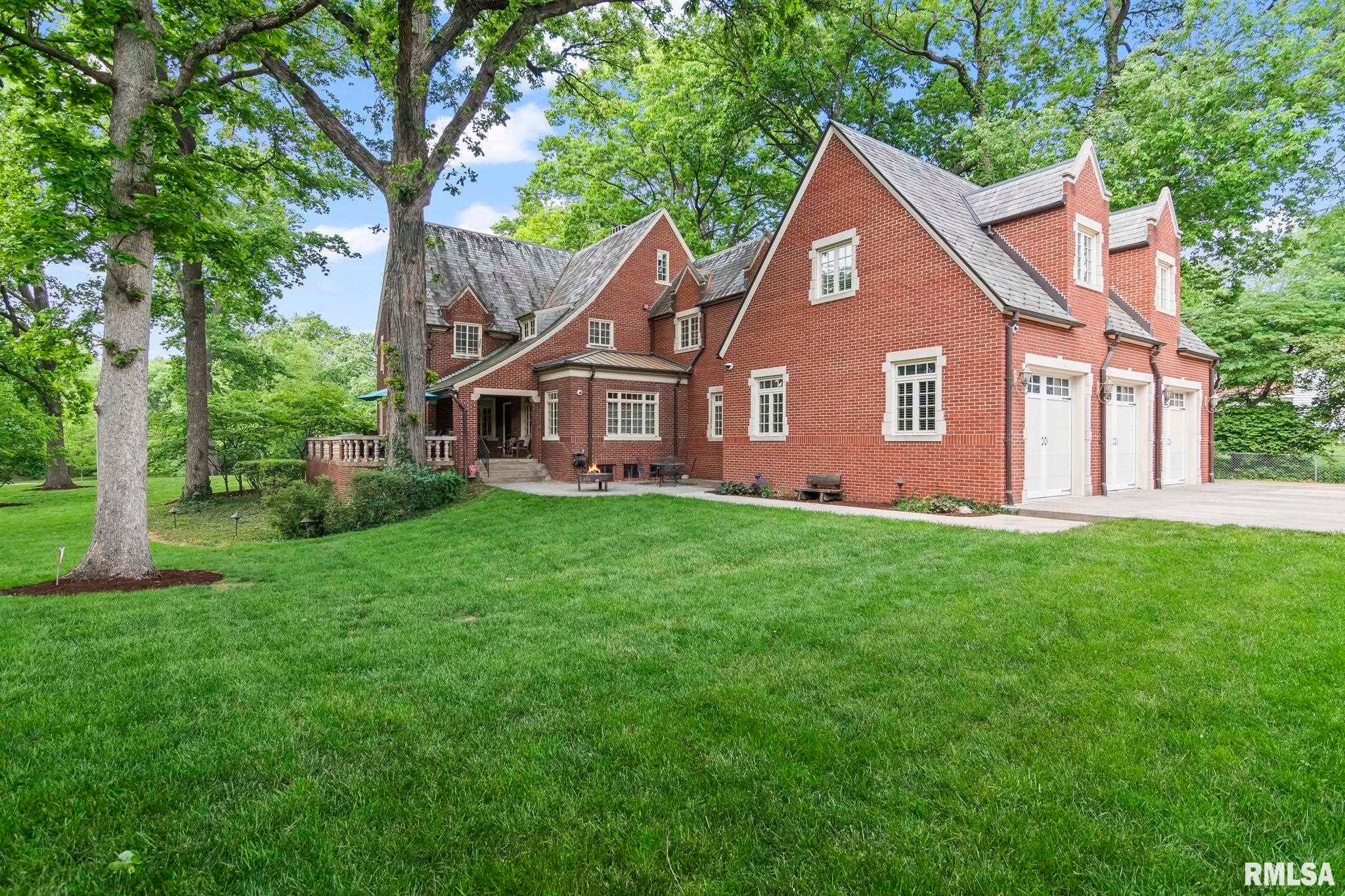 Springfield, Illinois, 62704, United States, 6 Bedrooms Bedrooms, ,7 BathroomsBathrooms,Residential,Active,1820370