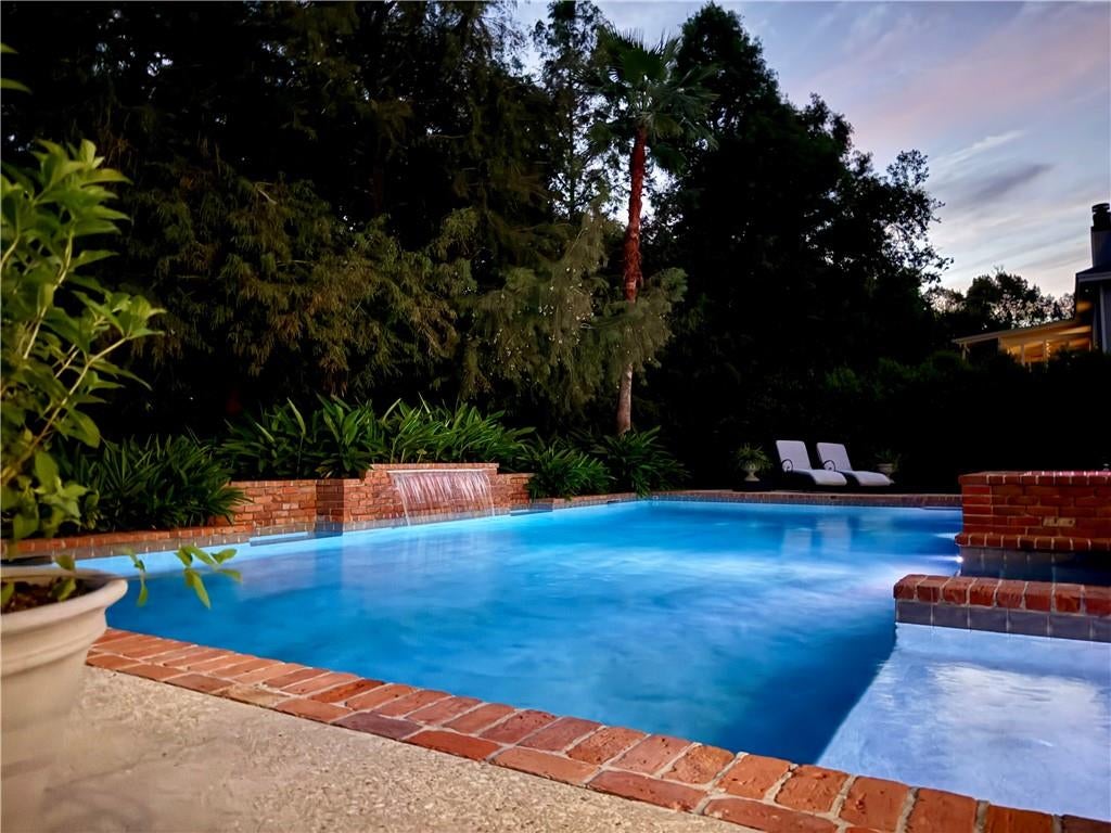 Mandeville, Louisiana, 70448, United States, 4 Bedrooms Bedrooms, ,5 BathroomsBathrooms,Residential,Active,1941106