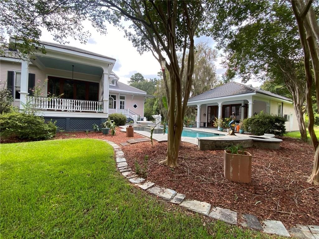 Covington, Louisiana, 70435, United States, 4 Bedrooms Bedrooms, ,5 BathroomsBathrooms,Residential,Active,1936635