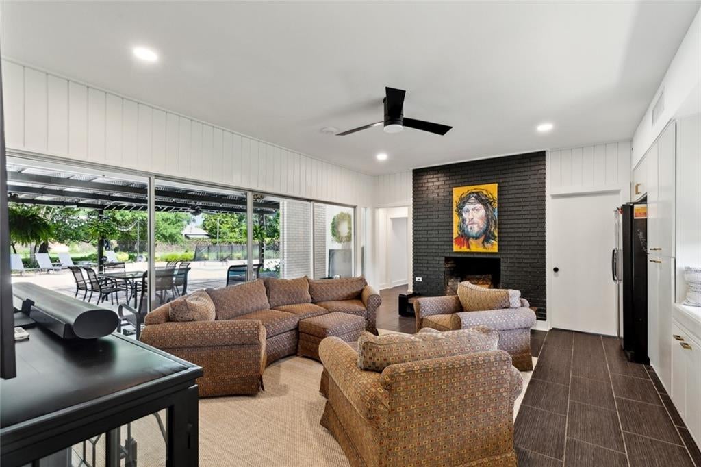 Hammond, Louisiana, 70401, United States, ,5 BathroomsBathrooms,Residential,Active,1820427