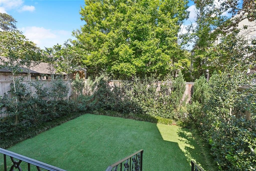 New Orleans, Louisiana, 70118, United States, 4 Bedrooms Bedrooms, ,4 BathroomsBathrooms,Residential,Active,2008307