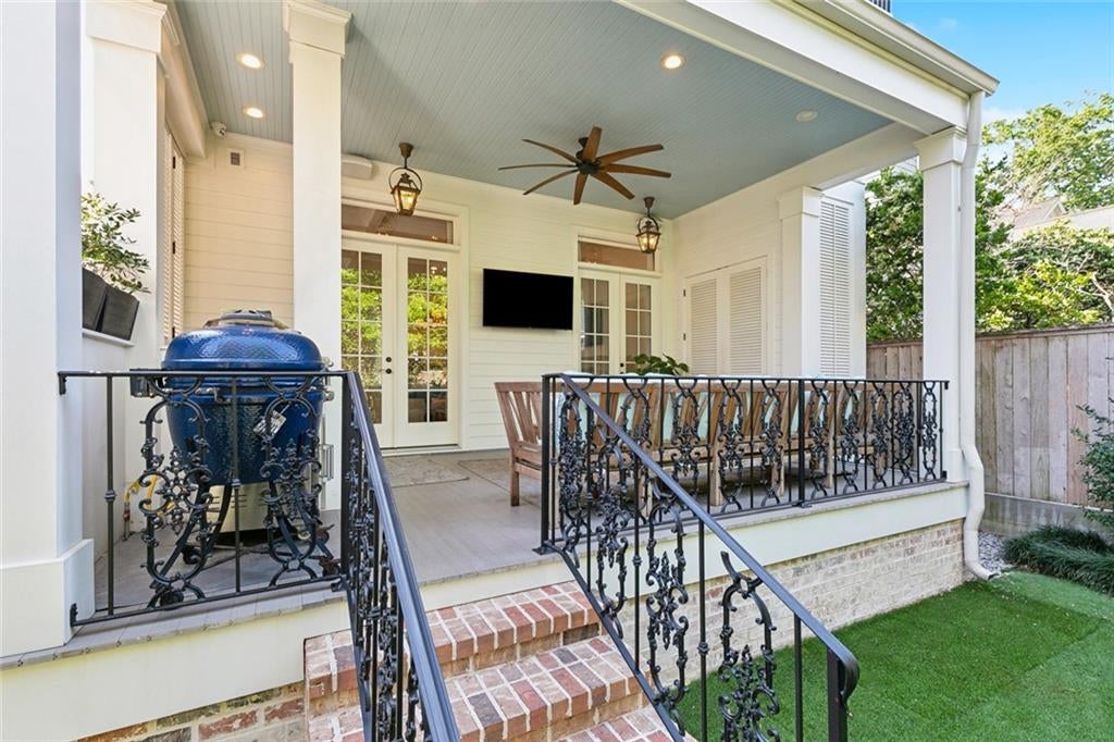 New Orleans, Louisiana, 70118, United States, 4 Bedrooms Bedrooms, ,4 BathroomsBathrooms,Residential,Active,2008307