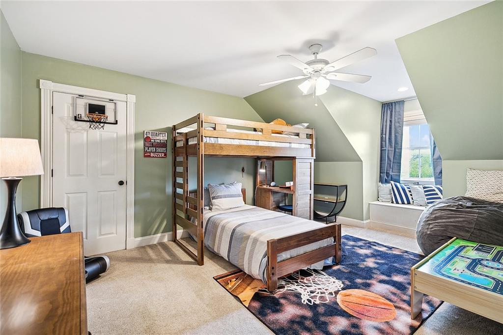 Mandeville, Louisiana, 70448, United States, 4 Bedrooms Bedrooms, ,5 BathroomsBathrooms,Residential,Active,1941106