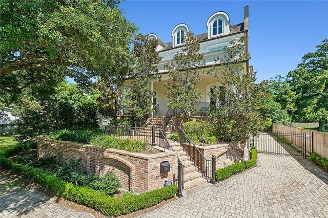 River Ridge, Louisiana, 70123, United States, 4 Bedrooms Bedrooms, ,5 BathroomsBathrooms,Residential,Active,1953282