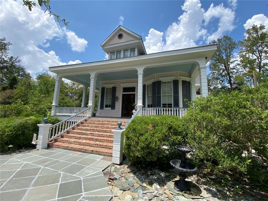 Covington, Louisiana, 70435, United States, 4 Bedrooms Bedrooms, ,5 BathroomsBathrooms,Residential,Active,1936635