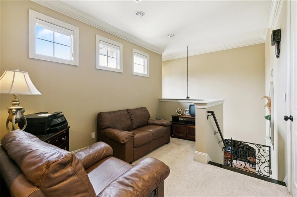 Kenner, Louisiana, 70065, United States, 3 Bedrooms Bedrooms, ,4 BathroomsBathrooms,Residential,Active,1961901