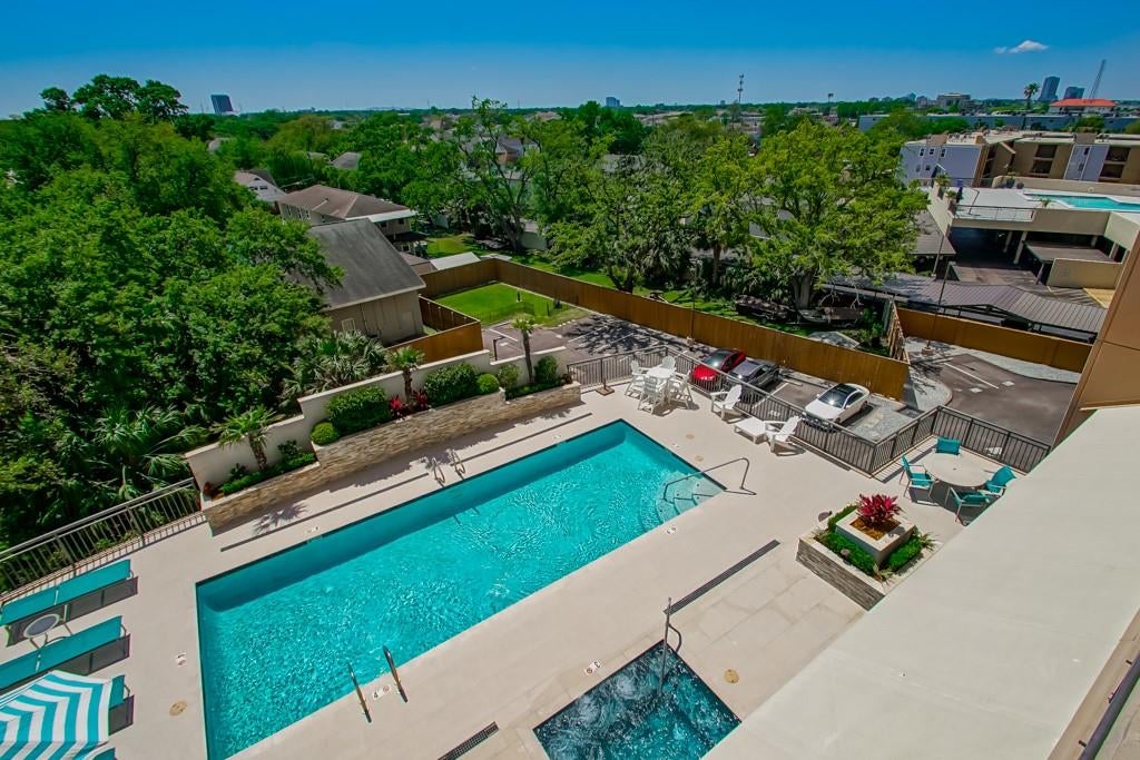 New Orleans, Louisiana, 70124, United States, 2 Bedrooms Bedrooms, ,3 BathroomsBathrooms,Residential,Active,2008338