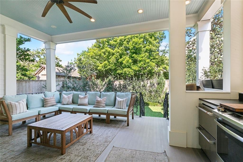 New Orleans, Louisiana, 70118, United States, 4 Bedrooms Bedrooms, ,4 BathroomsBathrooms,Residential,Active,2008307