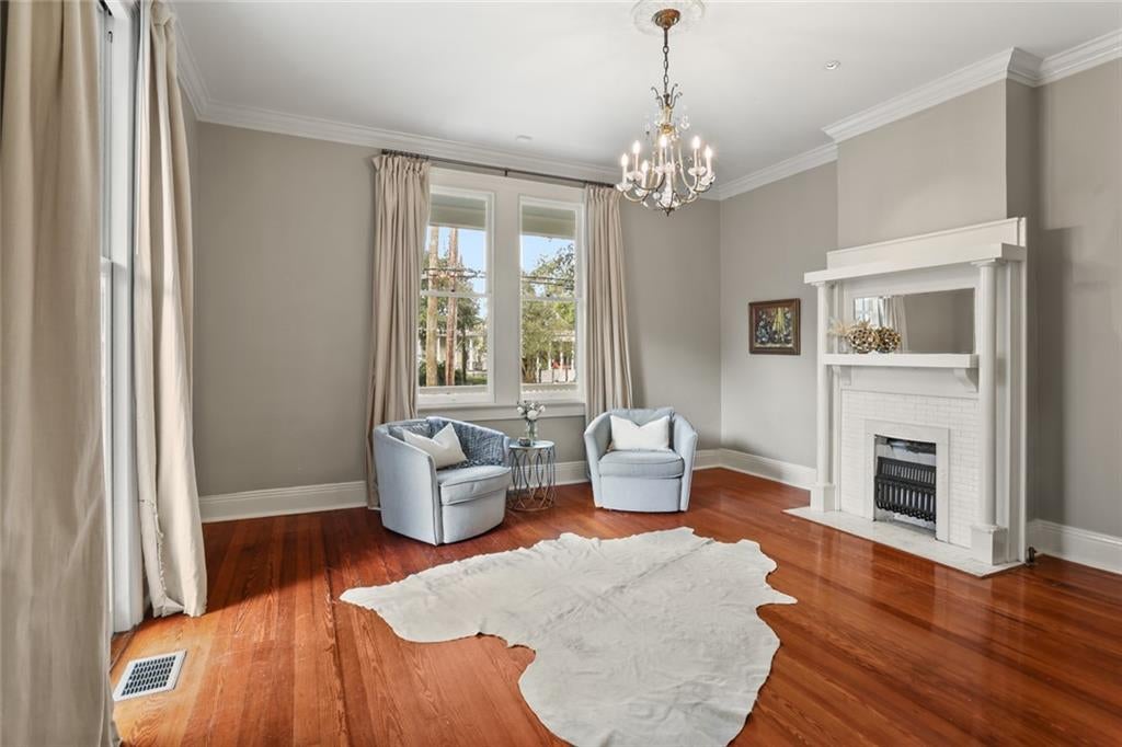 New Orleans, Louisiana, 70119, United States, 6 Bedrooms Bedrooms, ,6 BathroomsBathrooms,Residential,Active,1959548