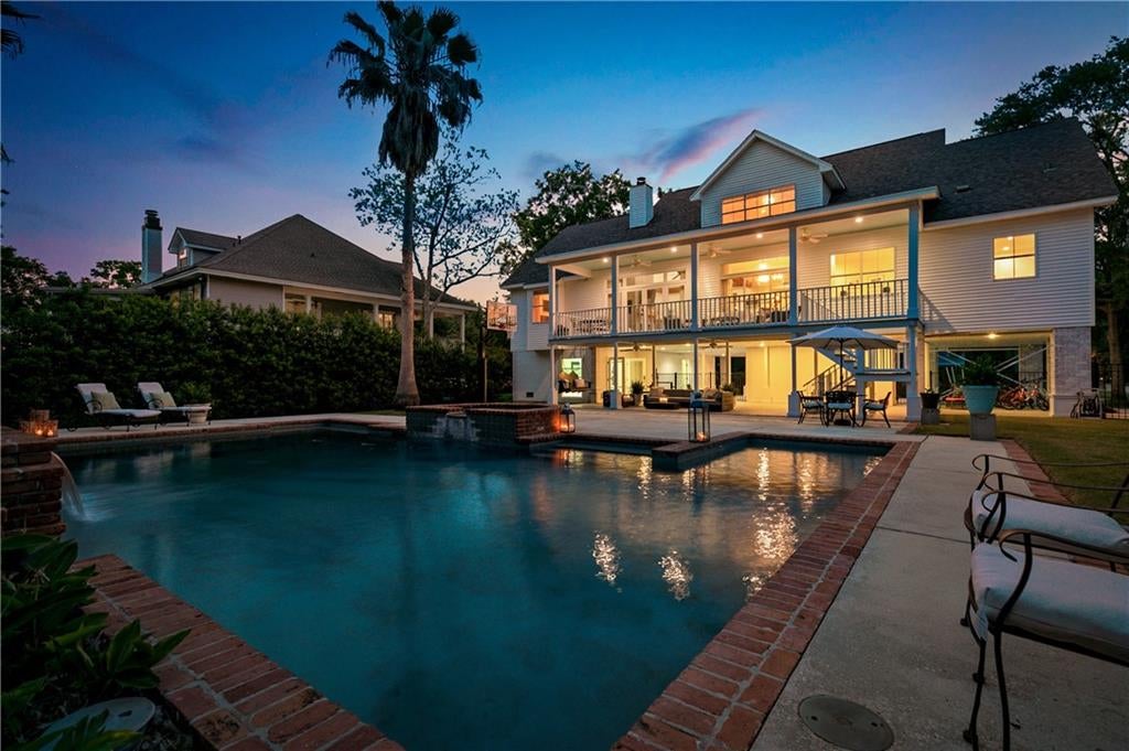 Mandeville, Louisiana, 70448, United States, 4 Bedrooms Bedrooms, ,5 BathroomsBathrooms,Residential,Active,1941106