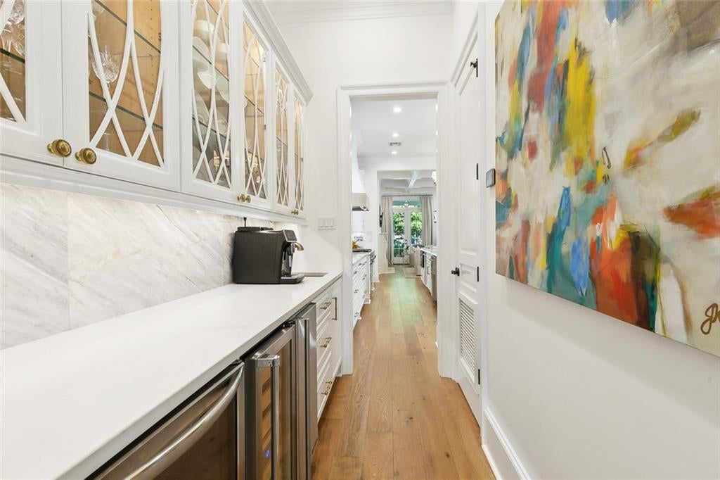 New Orleans, Louisiana, 70118, United States, 4 Bedrooms Bedrooms, ,4 BathroomsBathrooms,Residential,Active,2008307