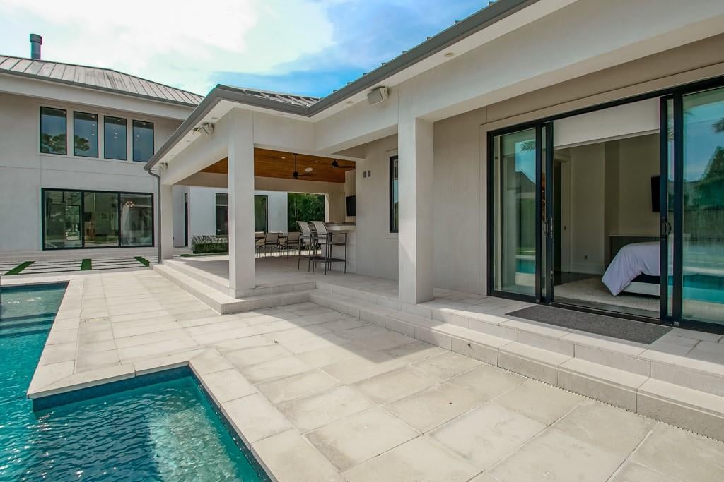 River Ridge, Louisiana, 70123, United States, 5 Bedrooms Bedrooms, ,4 BathroomsBathrooms,Residential,Active,1953285