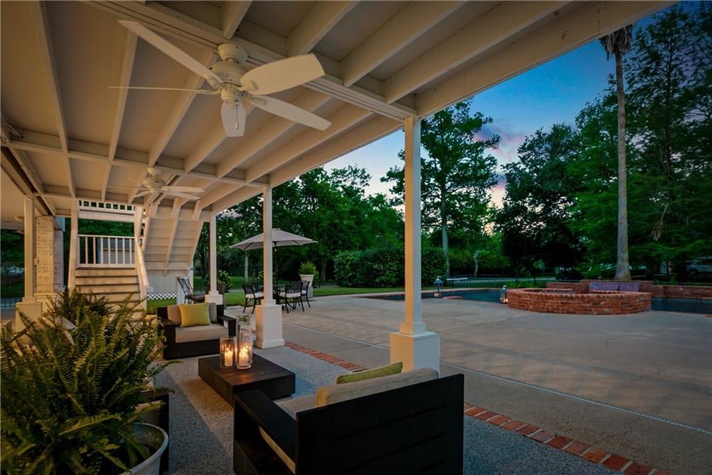 Mandeville, Louisiana, 70448, United States, 4 Bedrooms Bedrooms, ,5 BathroomsBathrooms,Residential,Active,1941106