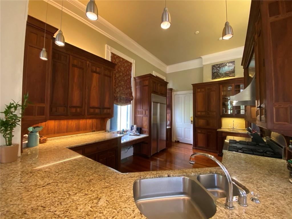 Covington, Louisiana, 70435, United States, 4 Bedrooms Bedrooms, ,5 BathroomsBathrooms,Residential,Active,1936635