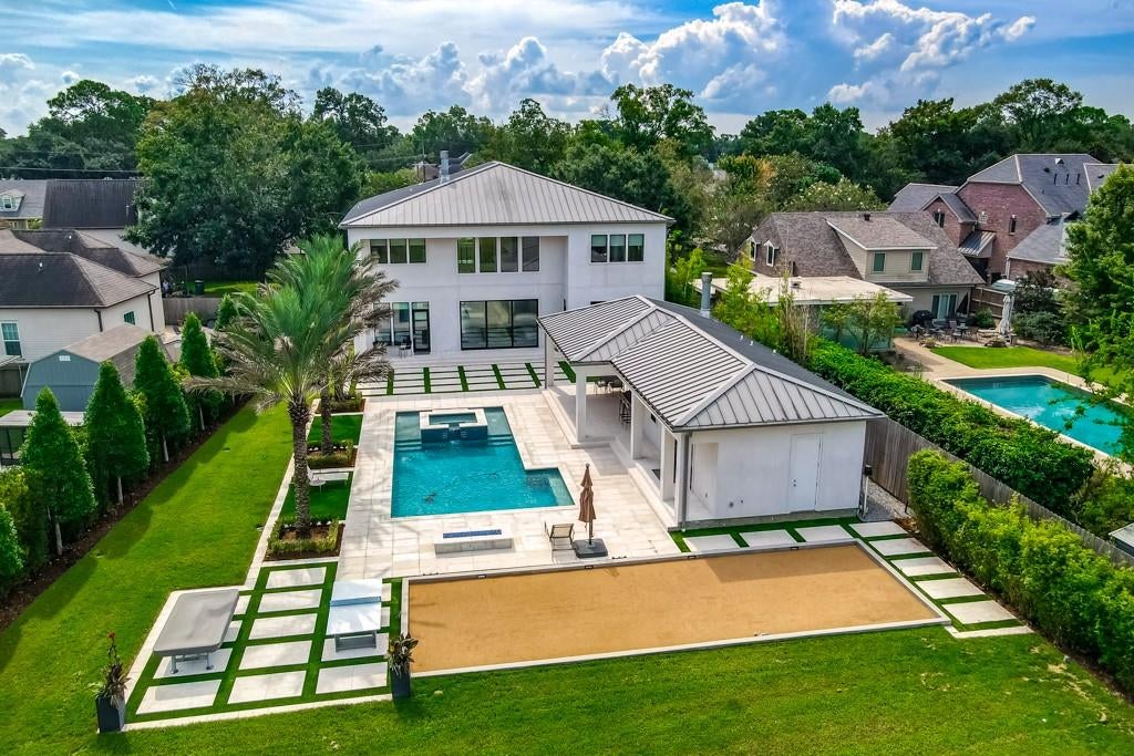 River Ridge, Louisiana, 70123, United States, 5 Bedrooms Bedrooms, ,4 BathroomsBathrooms,Residential,Active,1953285