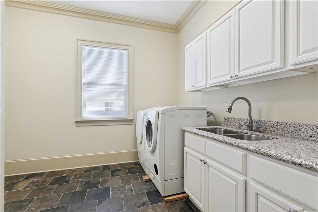 Harahan, Louisiana, 70123, United States, 4 Bedrooms Bedrooms, ,4 BathroomsBathrooms,Residential,Active,2007031