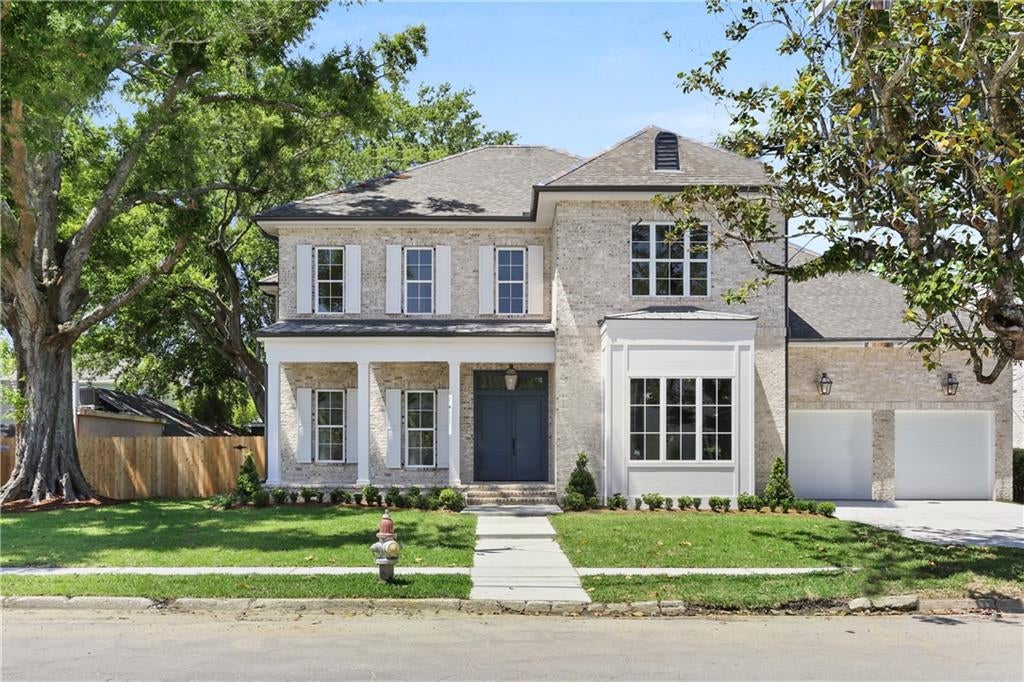 New Orleans, Louisiana, 70124, United States, 6 Bedrooms Bedrooms, ,6 BathroomsBathrooms,Residential,Active,1849202
