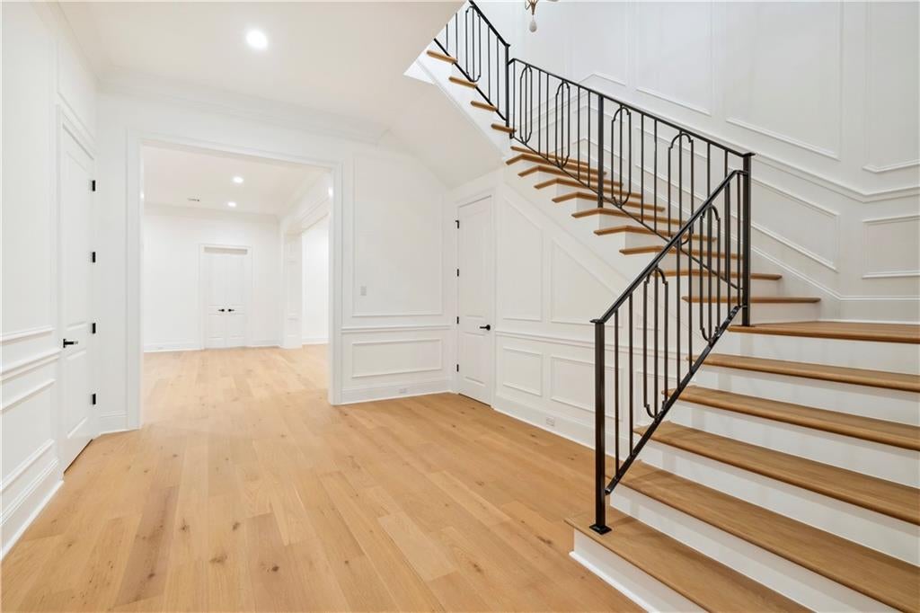 New Orleans, Louisiana, 70124, United States, 6 Bedrooms Bedrooms, ,6 BathroomsBathrooms,Residential,Active,1849202