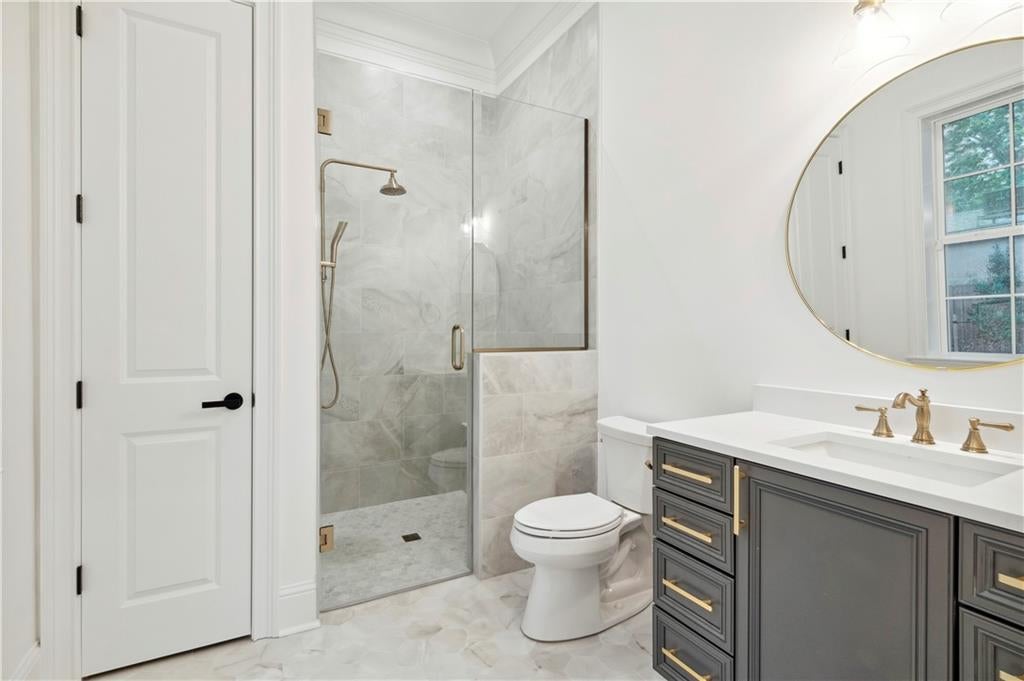 New Orleans, Louisiana, 70124, United States, 6 Bedrooms Bedrooms, ,6 BathroomsBathrooms,Residential,Active,1849202
