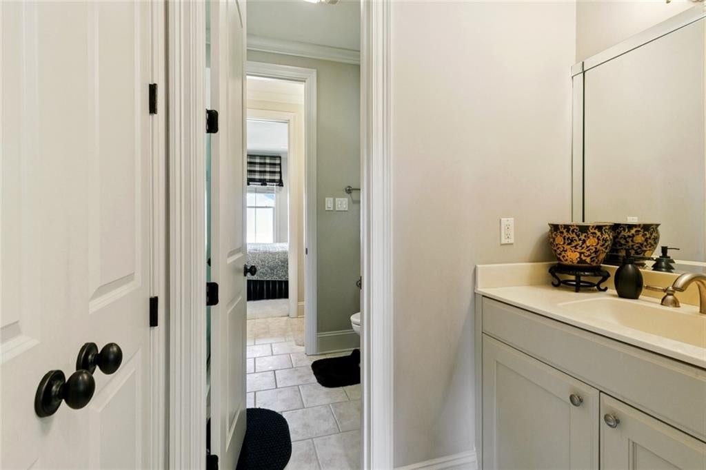 Kenner, Louisiana, 70065, United States, 3 Bedrooms Bedrooms, ,4 BathroomsBathrooms,Residential,Active,1961901