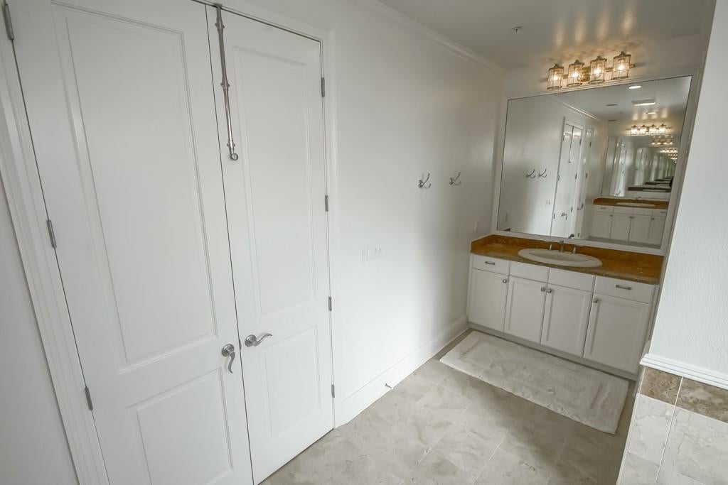 New Orleans, Louisiana, 70124, United States, 2 Bedrooms Bedrooms, ,3 BathroomsBathrooms,Residential,Active,2008338