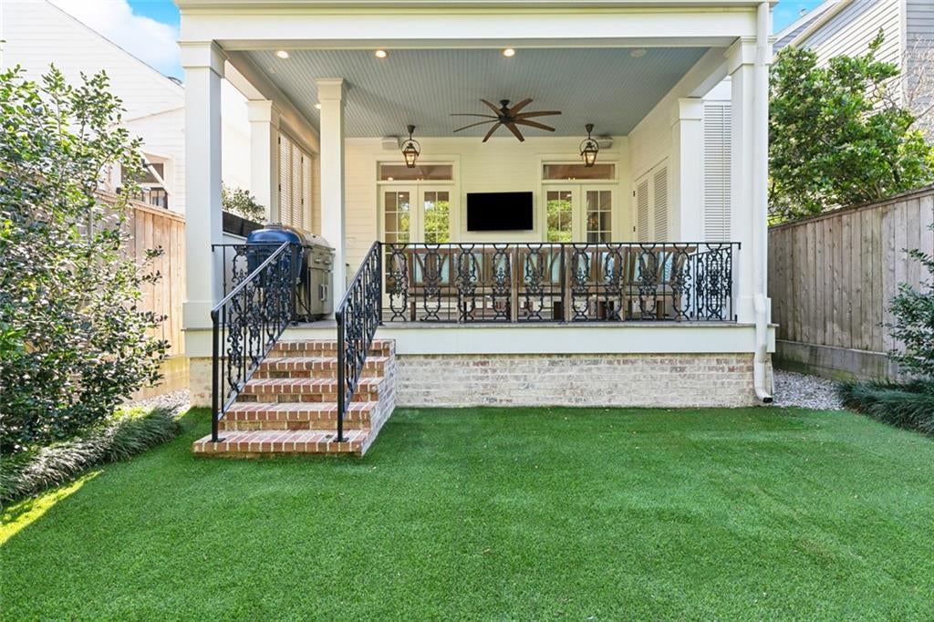 New Orleans, Louisiana, 70118, United States, 4 Bedrooms Bedrooms, ,4 BathroomsBathrooms,Residential,Active,2008307