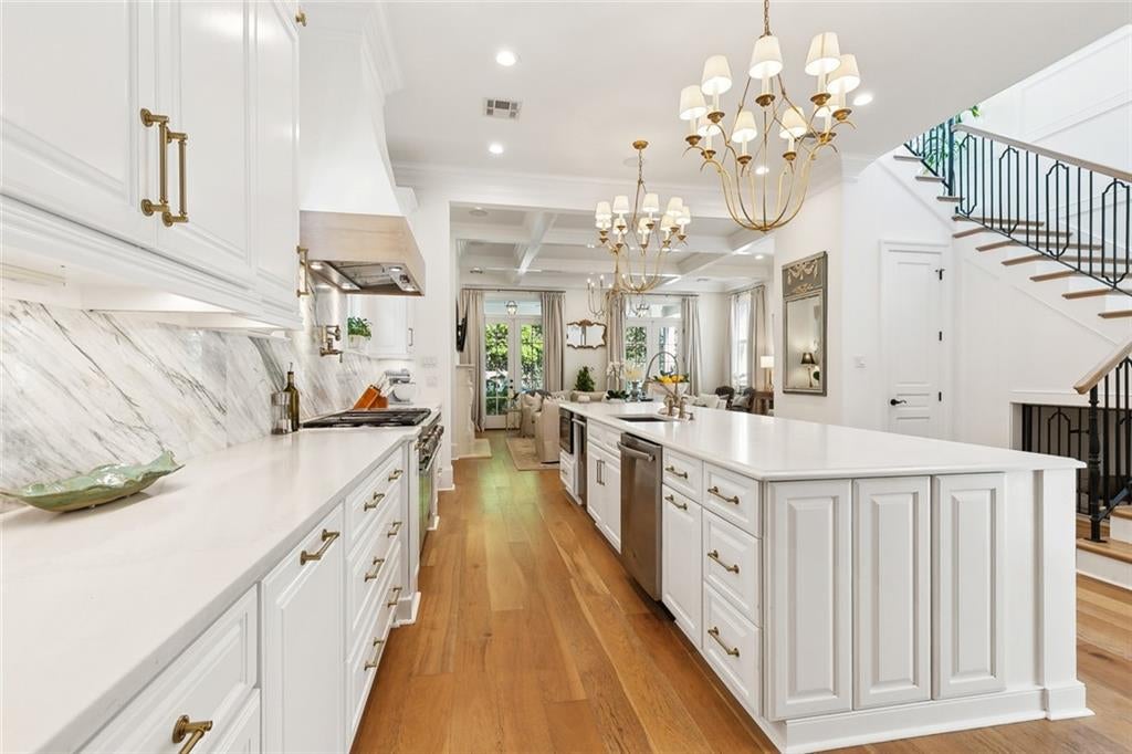 New Orleans, Louisiana, 70118, United States, 4 Bedrooms Bedrooms, ,4 BathroomsBathrooms,Residential,Active,2008307