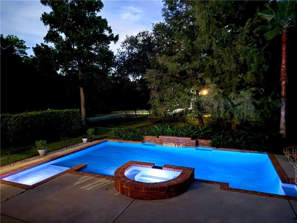 Mandeville, Louisiana, 70448, United States, 4 Bedrooms Bedrooms, ,5 BathroomsBathrooms,Residential,Active,1941106