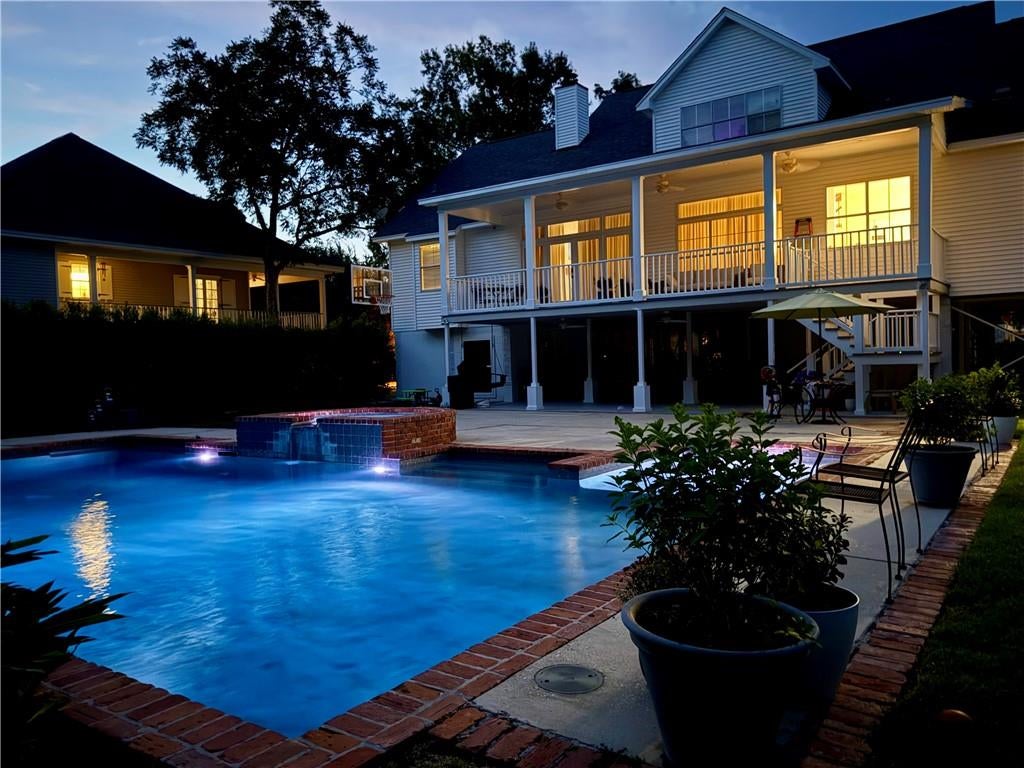 Mandeville, Louisiana, 70448, United States, 4 Bedrooms Bedrooms, ,5 BathroomsBathrooms,Residential,Active,1941106