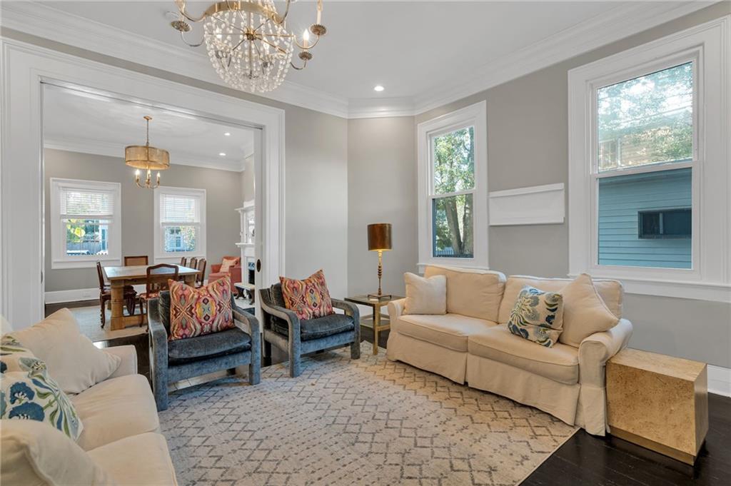 New Orleans, Louisiana, 70115, United States, 5 Bedrooms Bedrooms, ,4 BathroomsBathrooms,Residential,Active,1892595