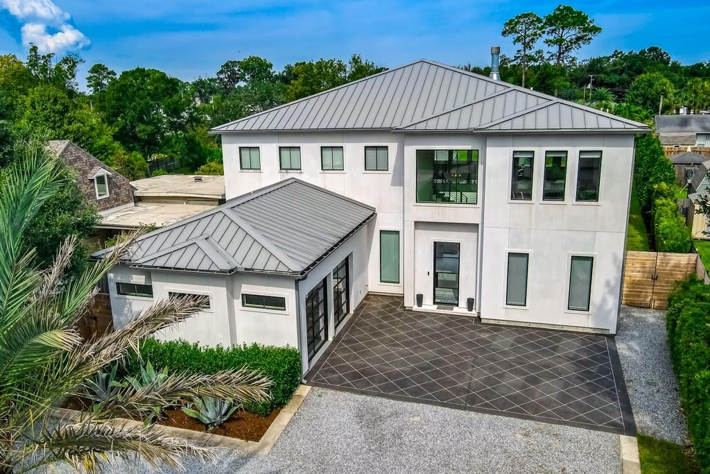 River Ridge, Louisiana, 70123, United States, 5 Bedrooms Bedrooms, ,4 BathroomsBathrooms,Residential,Active,1953285