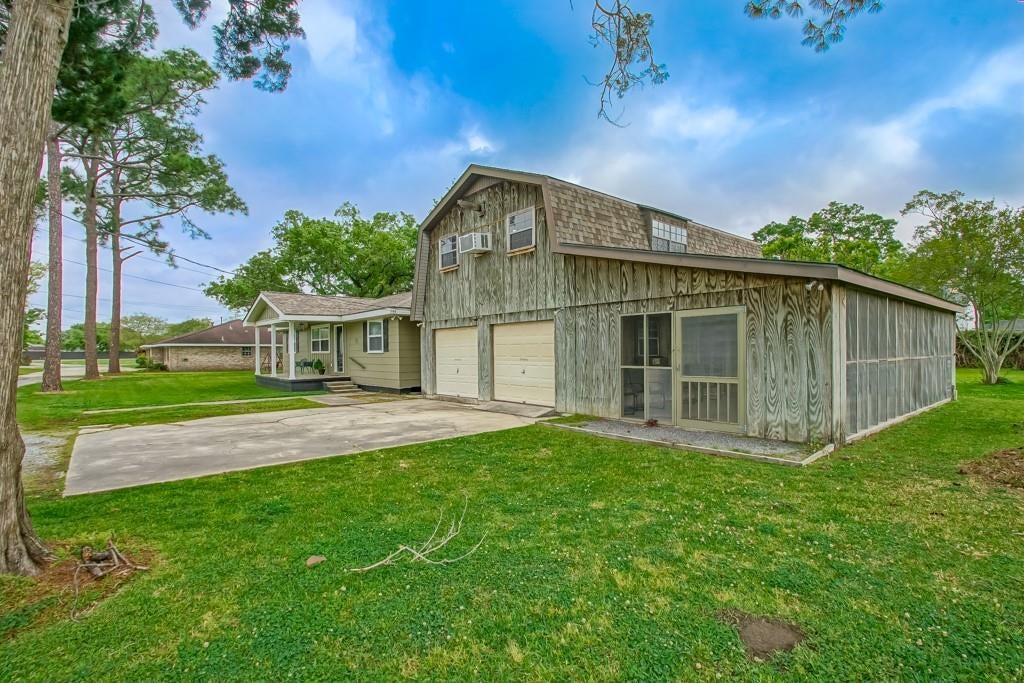 River Ridge, Louisiana, 70123, United States, 3 Bedrooms Bedrooms, ,2 BathroomsBathrooms,Residential,Active,1762813