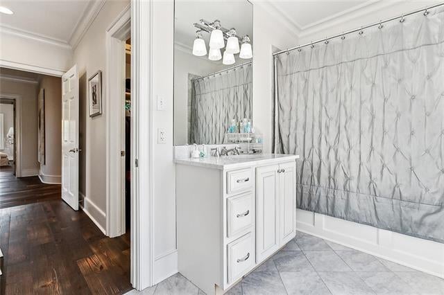 River Ridge, Louisiana, 70123, United States, 4 Bedrooms Bedrooms, ,5 BathroomsBathrooms,Residential,Active,2009854