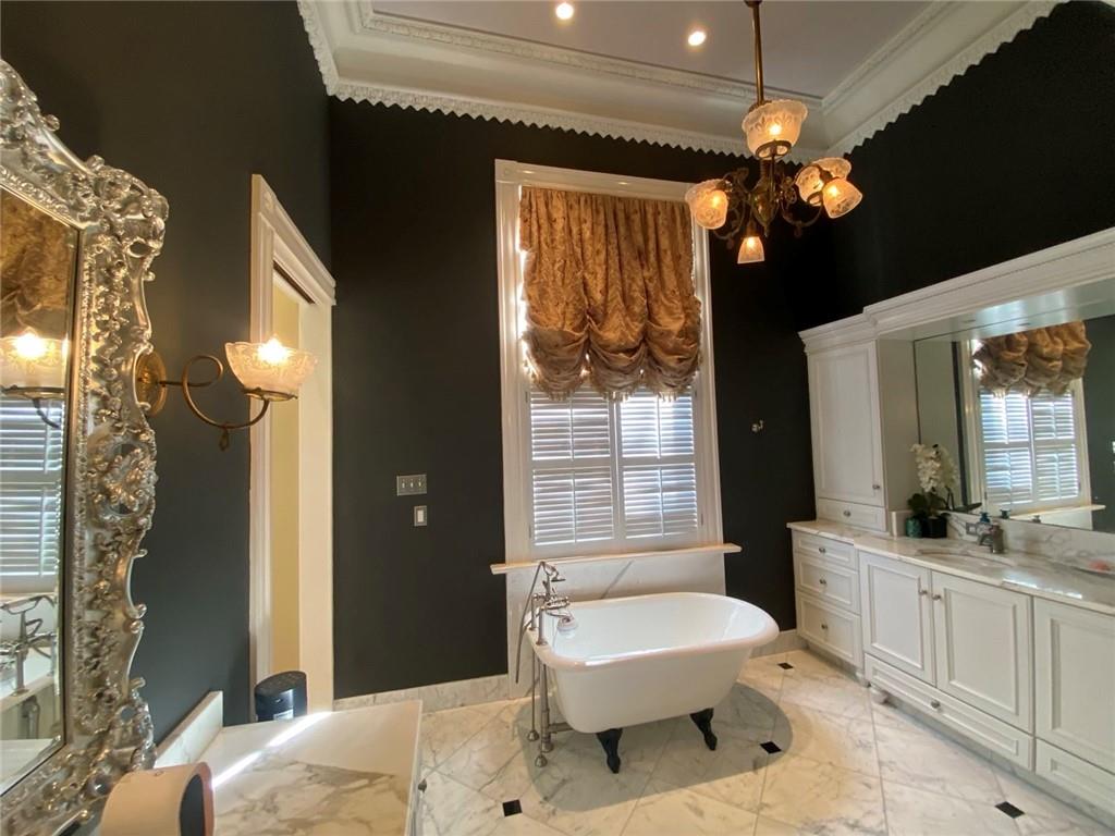 Covington, Louisiana, 70435, United States, 4 Bedrooms Bedrooms, ,5 BathroomsBathrooms,Residential,Active,1936635